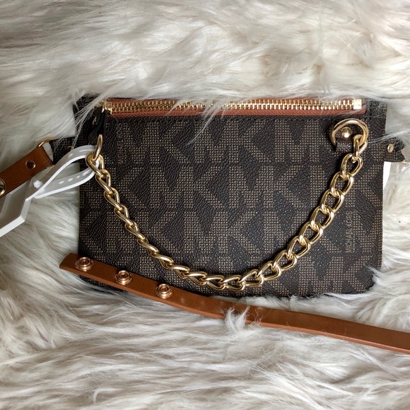 Michael Kors Handbags - Michael Kors fanny pack New w/Tags